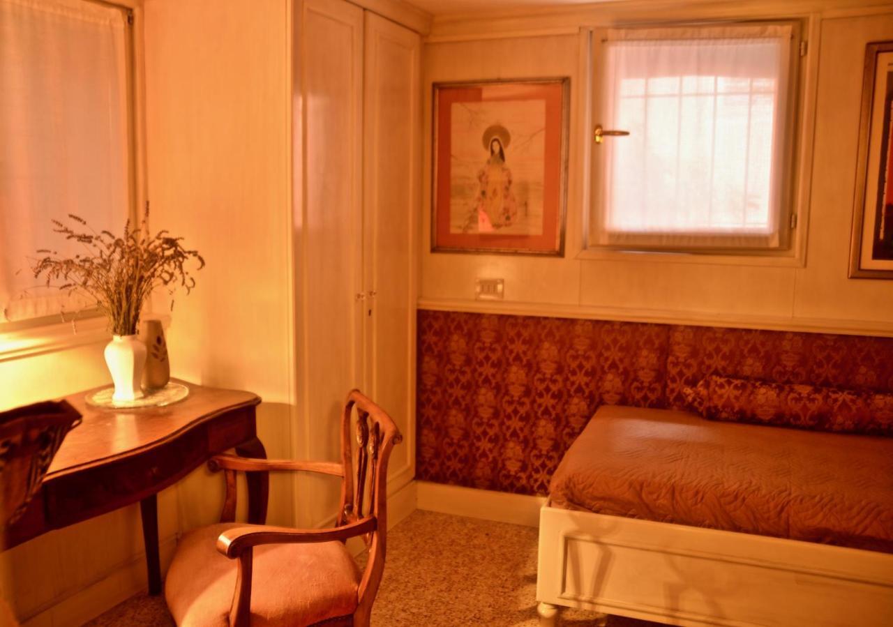 "Ca De Casanova" Apartment Veneţia Exterior foto